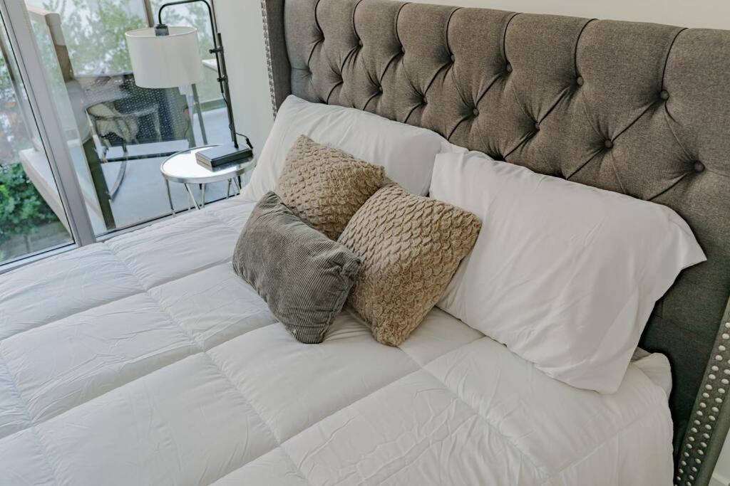 Apartament Downtown Paradise Escape With 2 Pools / Hot Tubs Los Angeles Zewnętrze zdjęcie